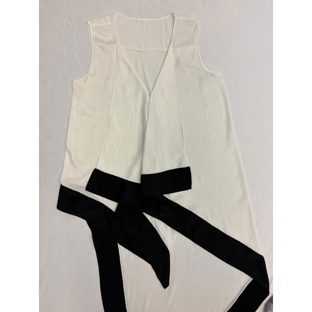 BCBG Max Azria Cyprien High Low Satin Tank White Black Sz M Minimalist